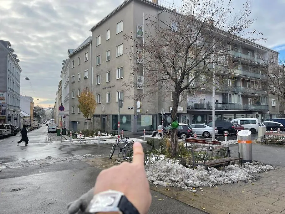 Apartment In Wien Mariahilferstrasse/Schwendermarkt  维也纳